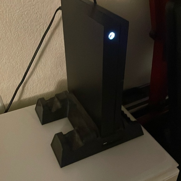 Selling Xbox with controller